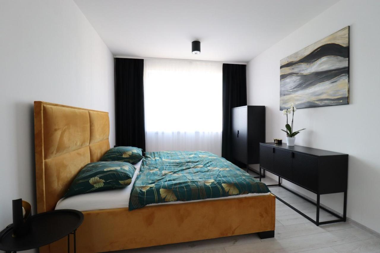 Mbv28 Apartments Poprad Extérieur photo
